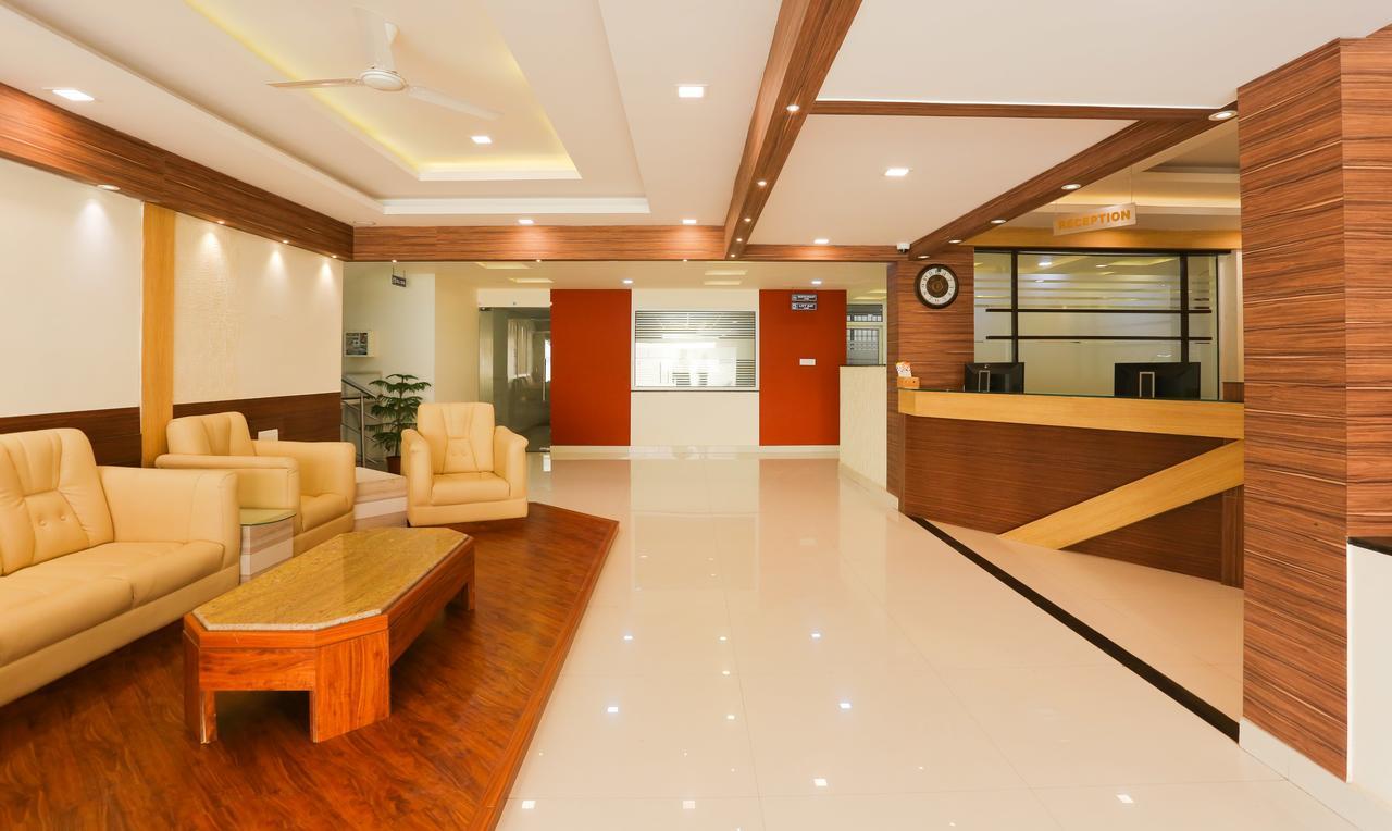 Itsy Hotels Worldtree Bellandur Bangalore Bagian luar foto