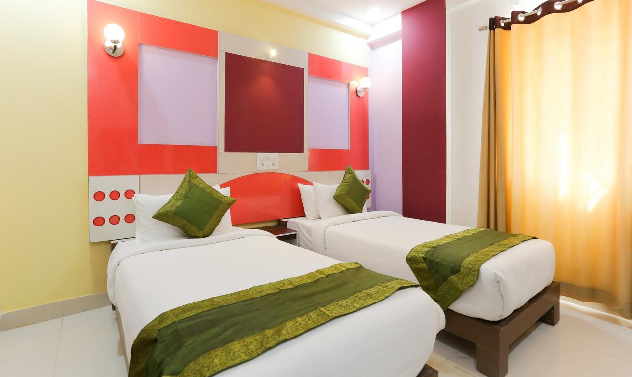 Itsy Hotels Worldtree Bellandur Bangalore Bagian luar foto